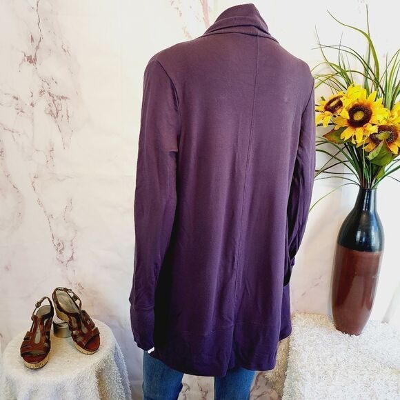 Athleta super soft and comfy purple cardigan - Picture 3 of 7